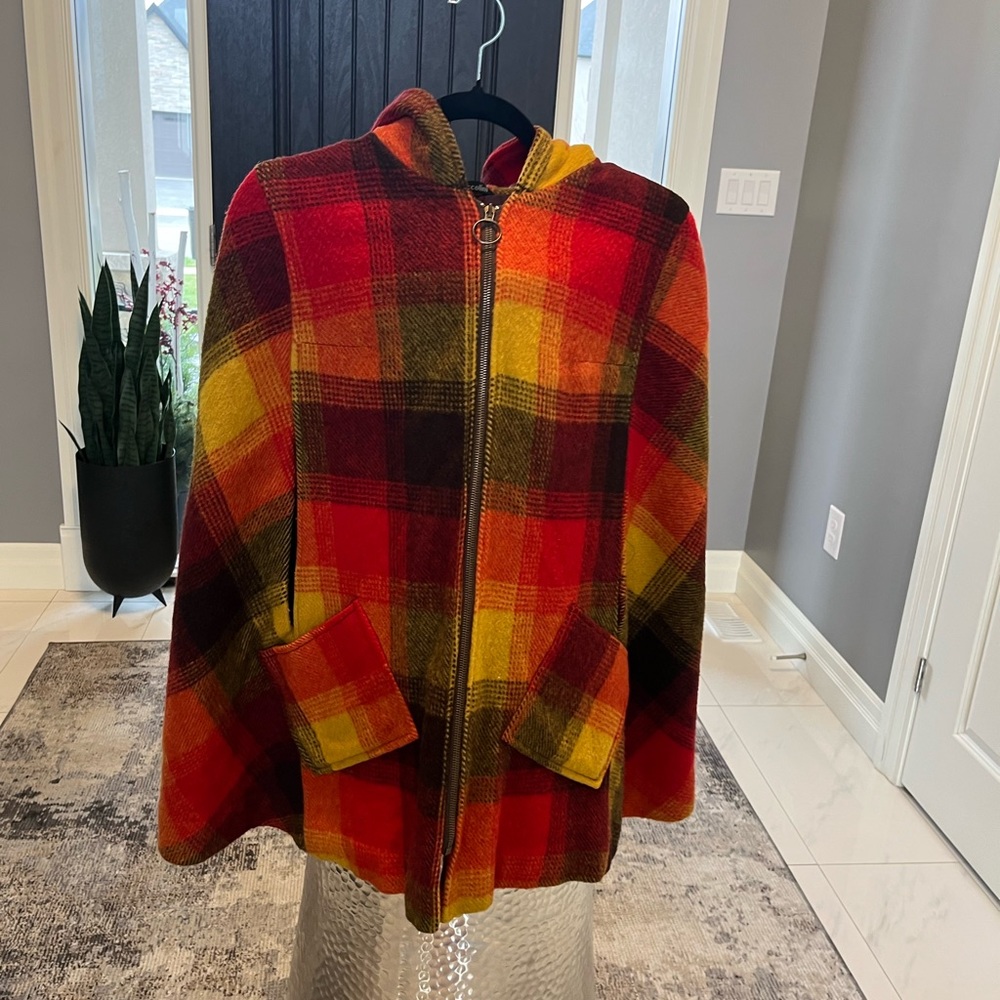 COPY - 1970s vintage niccolini  brown orange plaid  zip front wool cape coat